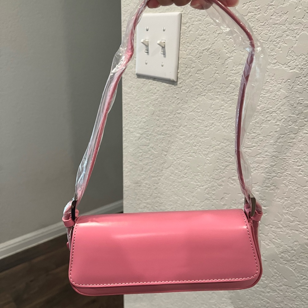 Elegant Pink Shoulder Bag
